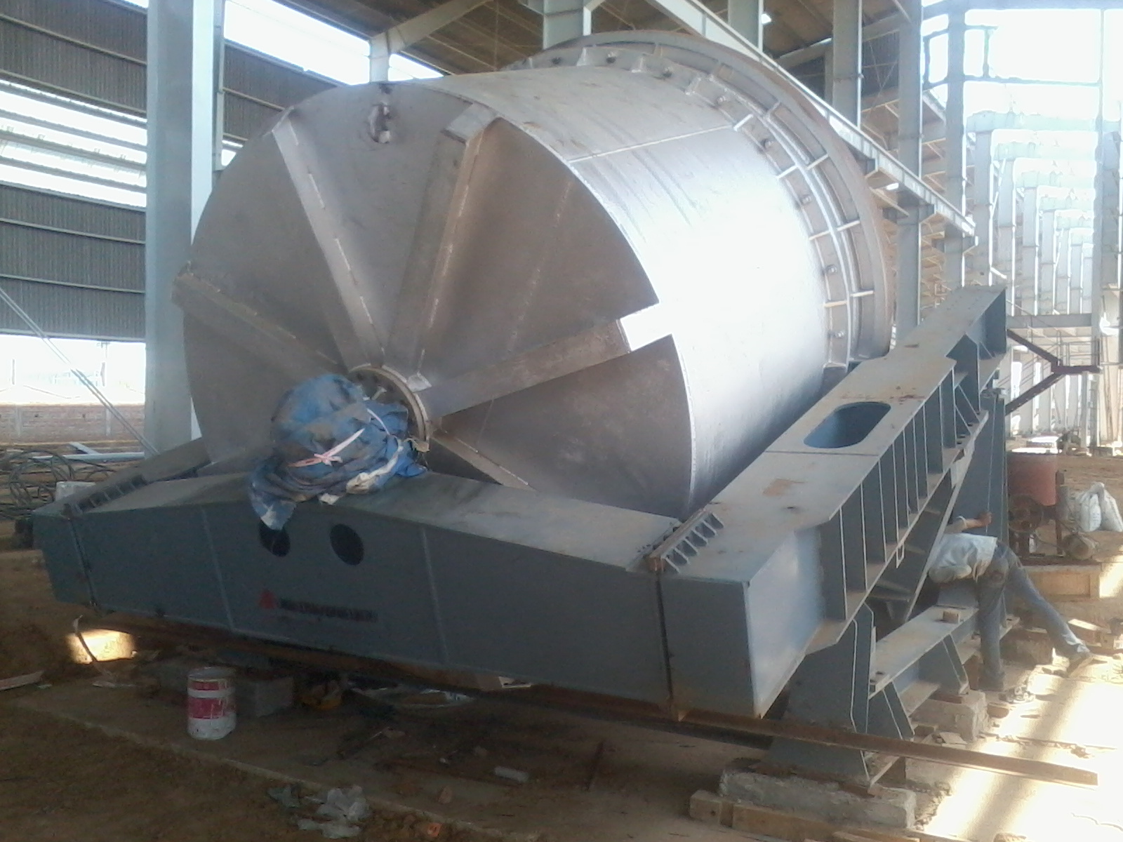 Tilting Rotary Furnaces Capacity: 1 Ton Ton/day