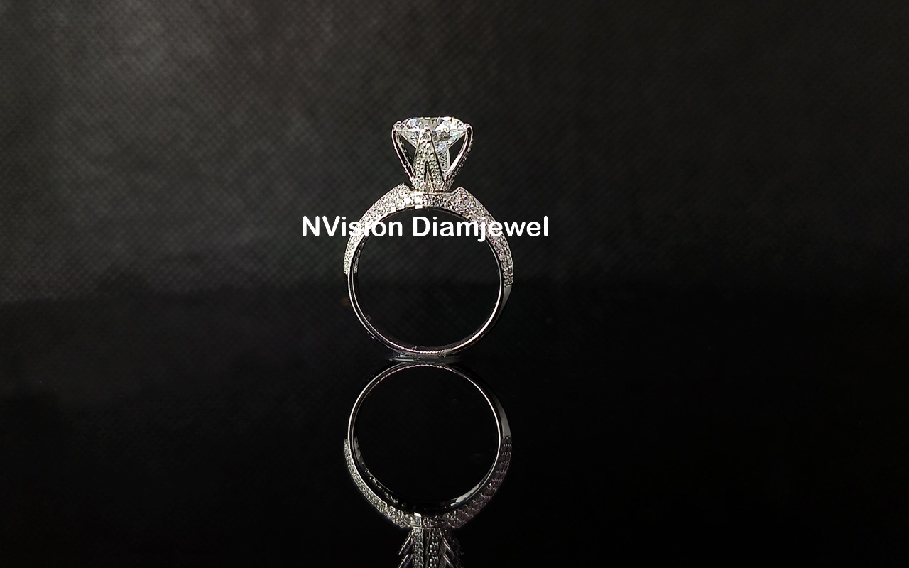 Natural Diamond White Gold Solitaire With Shank Diamonds Ring - Diamond Carat Weight: 3.00ct Carat