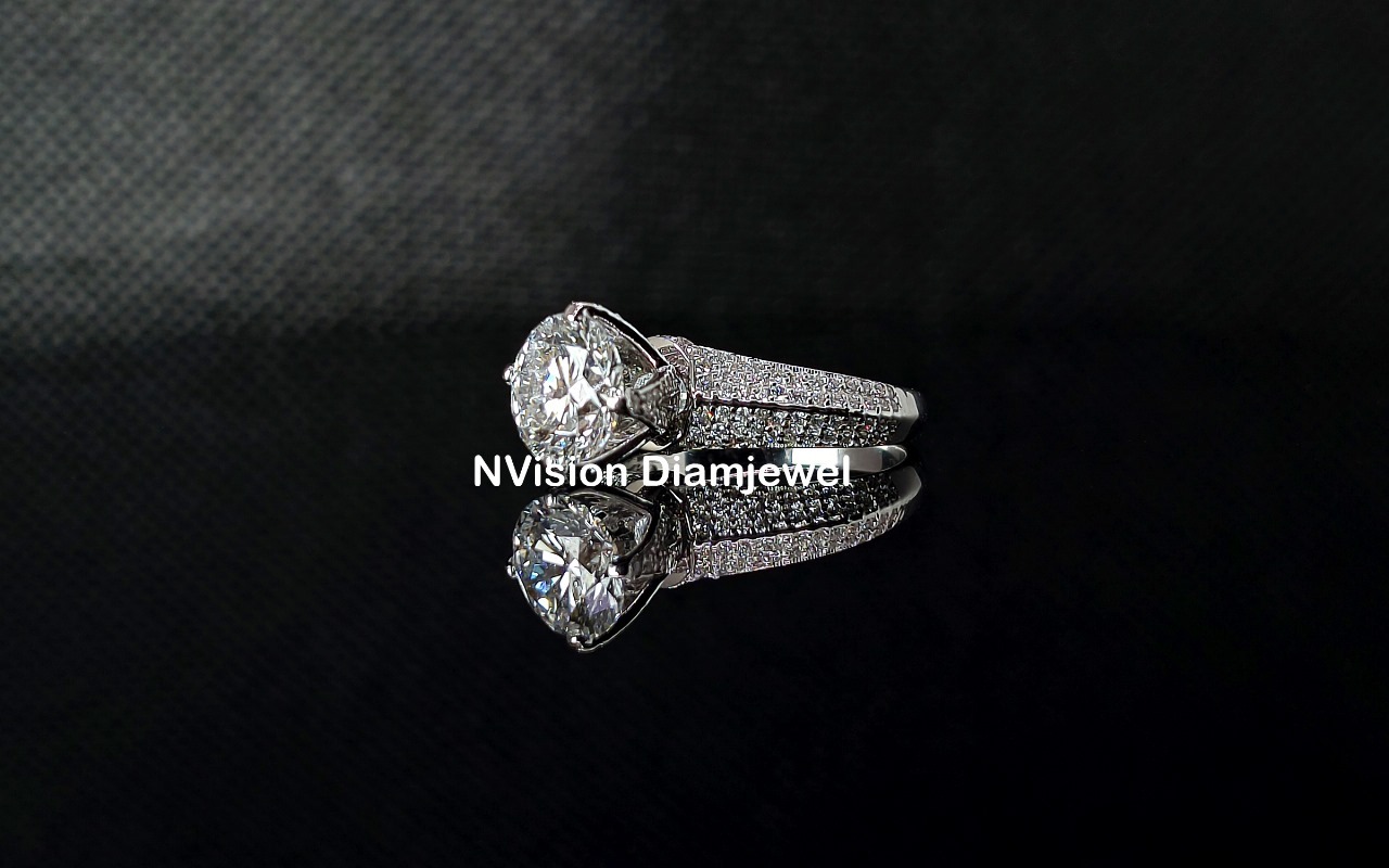 Natural Diamond White Gold Solitaire With Shank Diamonds Ring - Diamond Carat Weight: 3.00ct Carat