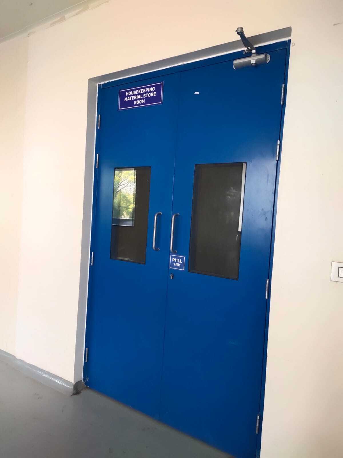 Cold Storage - Stainless Steel, Customized Puff Panels, White | Complete Turnkey Solution With Energy Efficient Condensers, Hermetic And Semi-hermetic Options