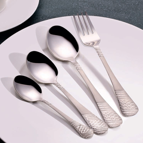 Pearl Silver Cutlery Set - Steel Material, Customized Size, Silver Color | Modern Design with Elegant Pearl-Patterned Shaft for Dining Excellence