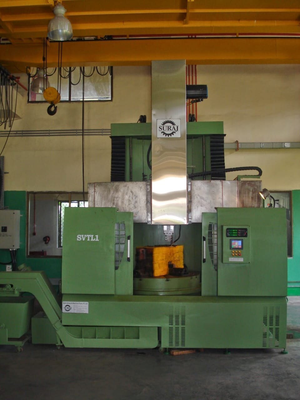 Suraj Vtl 1000 Conventional Vertical Turning Lathe