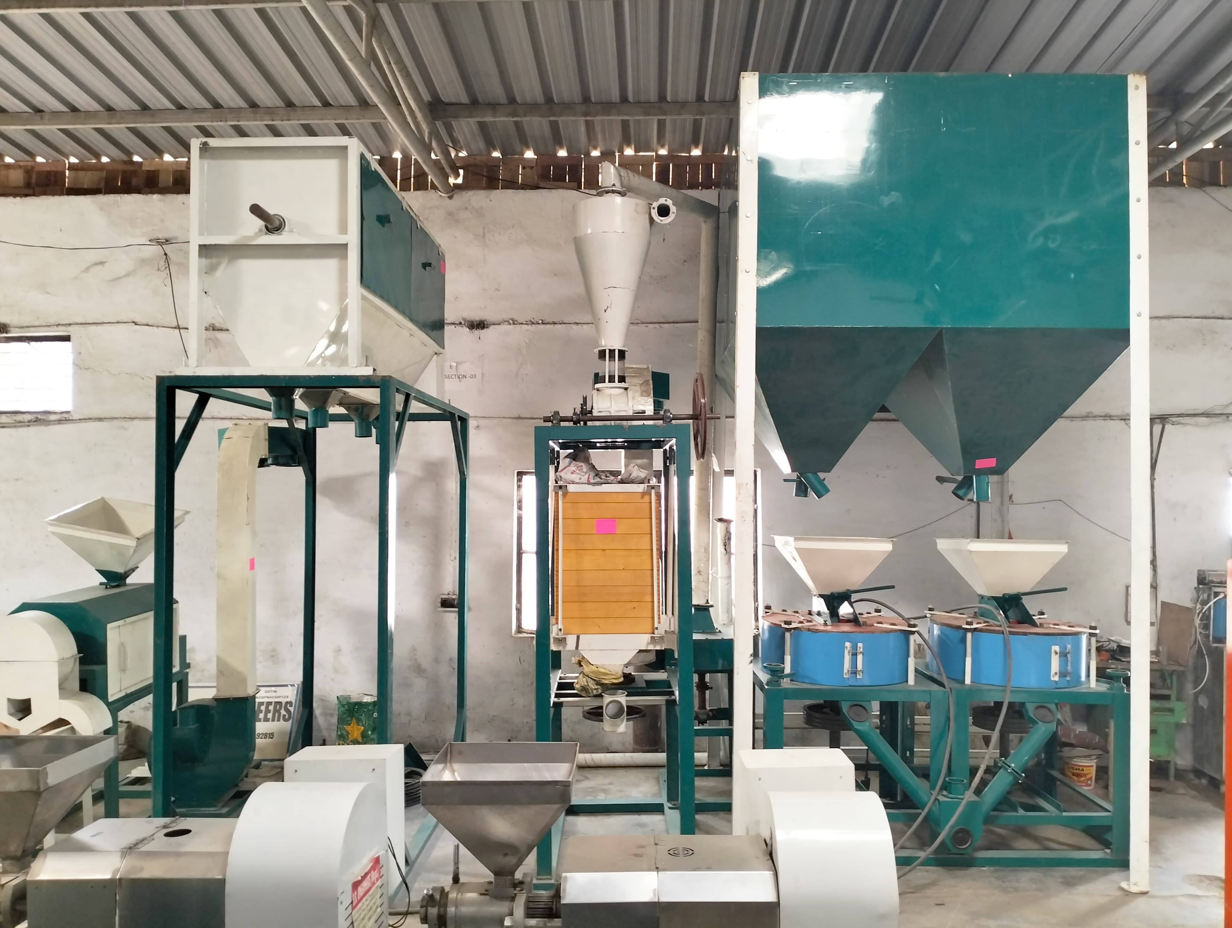 Industrial Flour Mill Plant 400 Kg Hr - Automatic Grade: Automatic