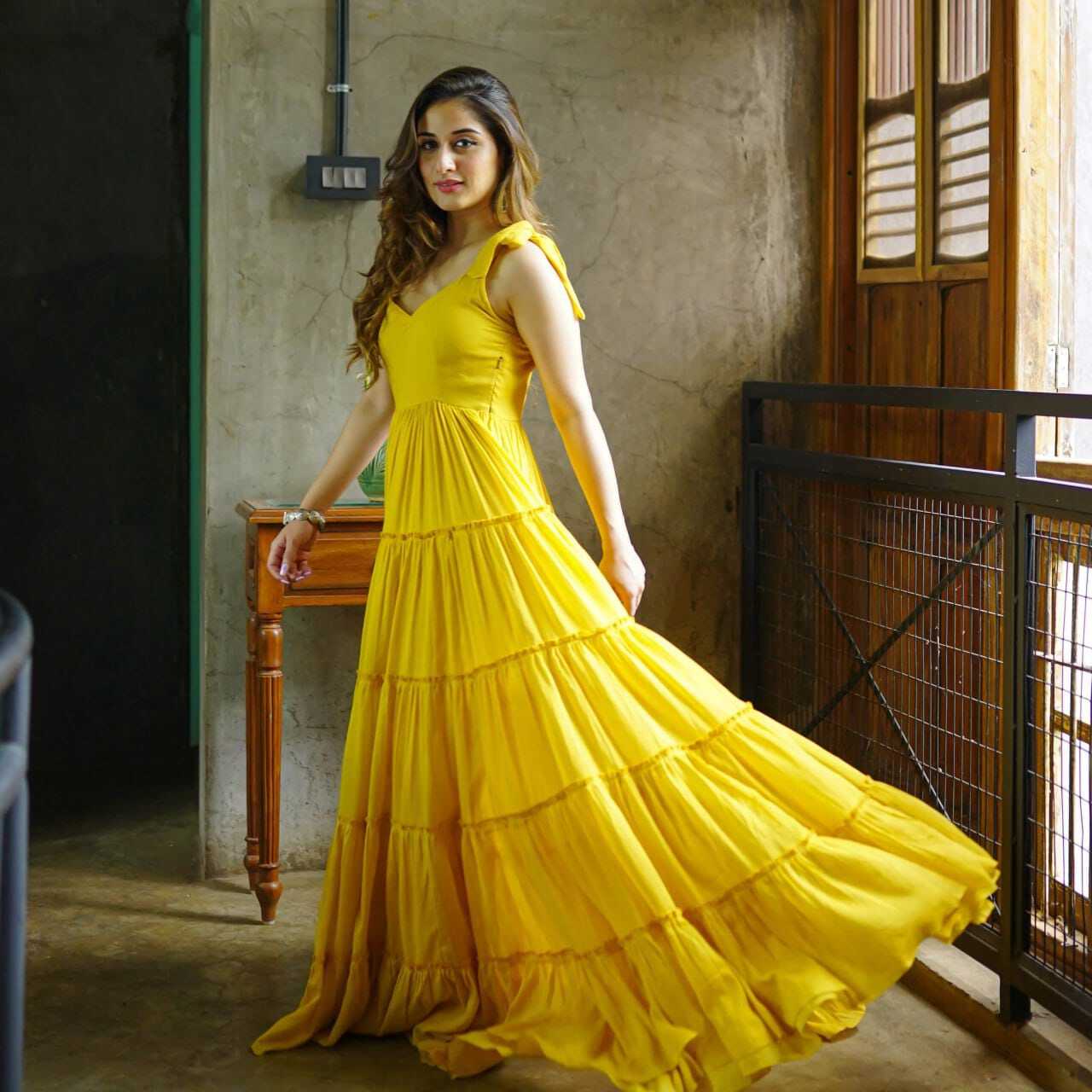 Designer Gown at 649.00 INR in Surat, Gujarat | Tunic Hub