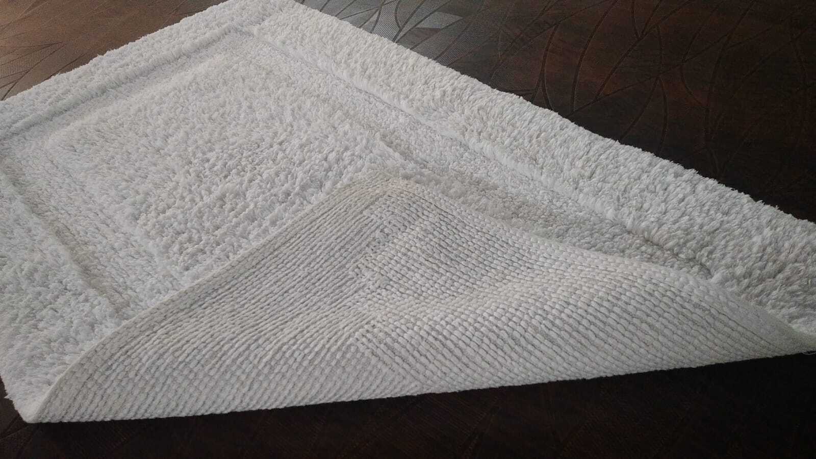 Hotel Squared Bath Rug - 100% Cotton, 50x80 Cm, White | Hand Tufted, Anti-slip, Quick Drying, Water Absorbent, European Modern Design
