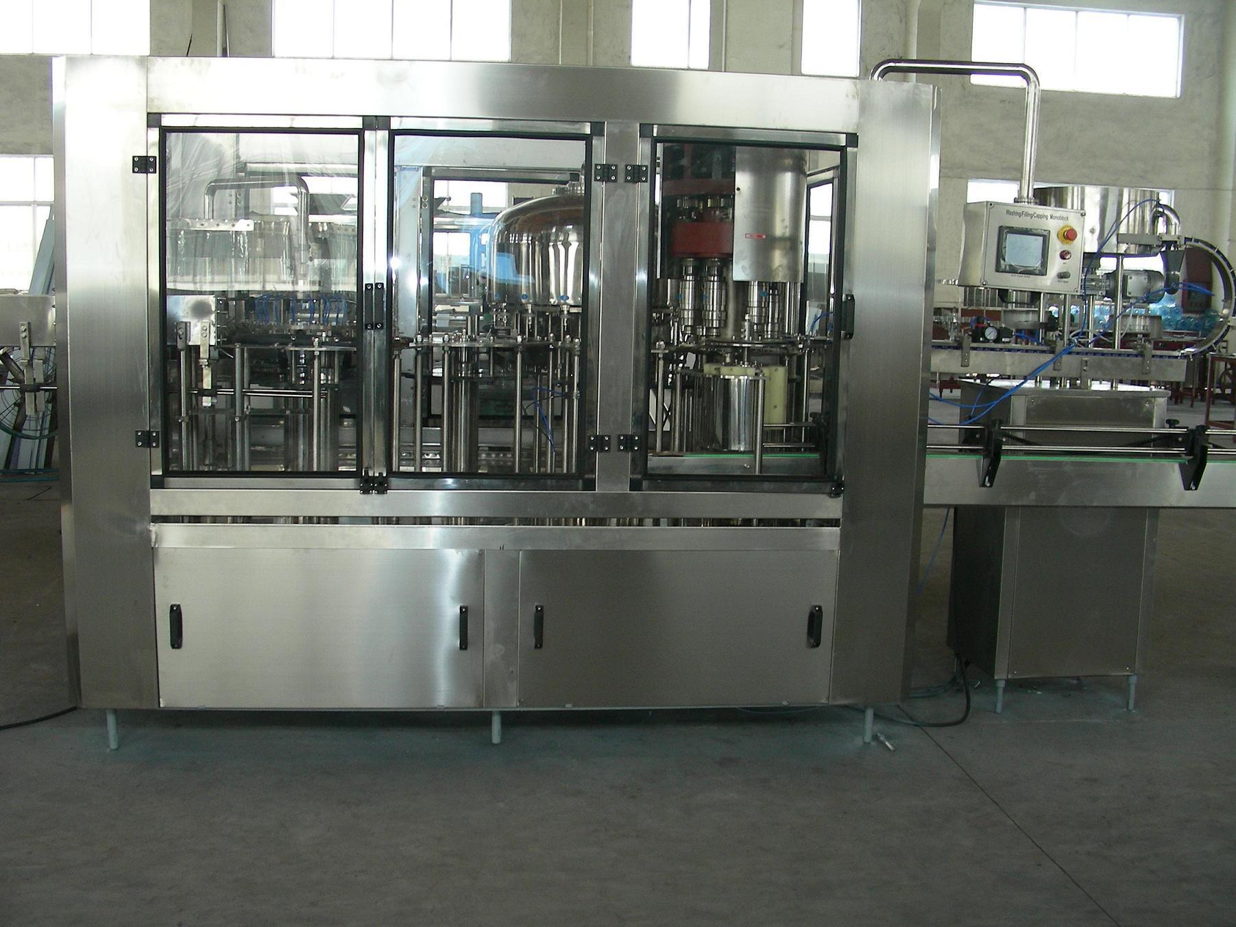 Water Bottle Rinsing Filling Capping Machine - Stainless Steel 316, 1800 X 1200 X 1500 Mm, Silver | 3 Hp Power, 16000 Capacity, Automatic Grade, Highly Efficient, Plc Control