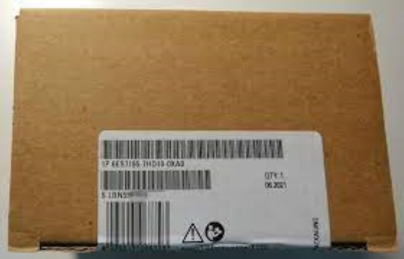 6es71957hd100xa0-siemens Programmable Logic Controller - Dimension (L*w*h): 3.976 X 4.016 X 2.677 Millimeter (Mm)