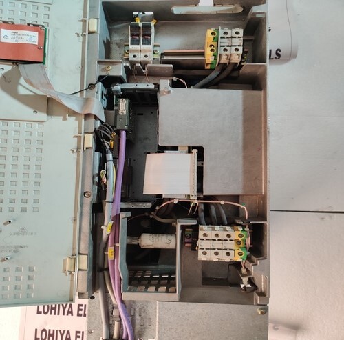 Siemens 6se7027-2td61-z Wechselrichter/dc Inverter Simovert Vc - Modular Design, High Efficiency Performance , Integrated Control Interface For Versatile Applications