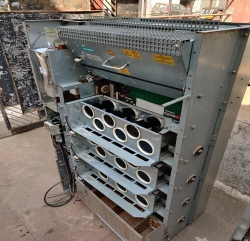 Siemens 6se7036-0tj60-z Wechselrichter/dc Inverter Simovert Vc - Reliable Performance, Compact Design | Advanced Dc Inverter Technology