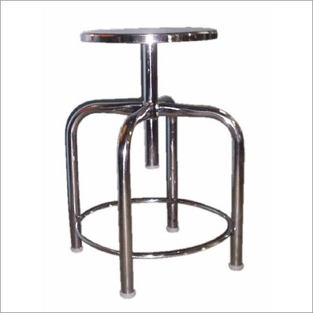 घूमने वाला स्टूल