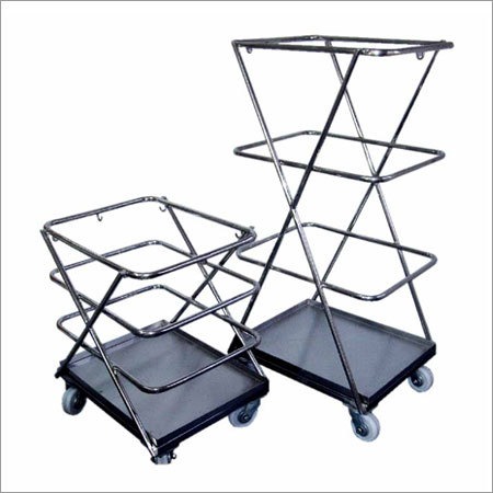 लिनन ट्रॉली