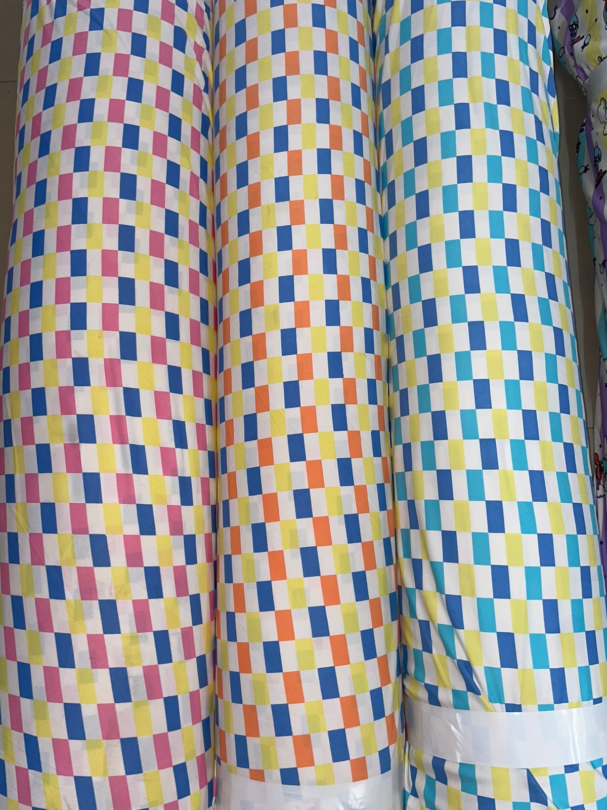 Snowfall Print Lycra Fabric