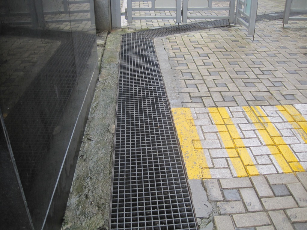 Frp Gratings - Application: Drainage
