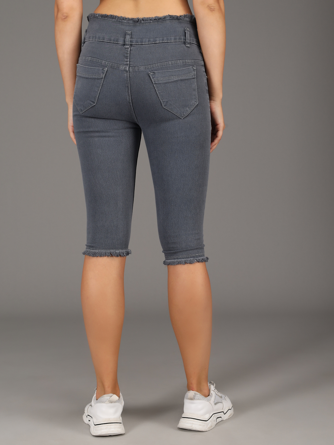 M Moddy Women's Fray Hem Stretchable Skinny Fit Denim Capri - Denim Material Size 28-30-32 Color Options: Black Grey Dark Blue Light Blue Blue | Washable Plain Dyed Design Ideal Fit For Women