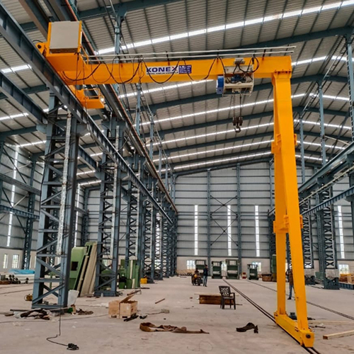 Semi Automatic Heavy Duty Gantry Crane