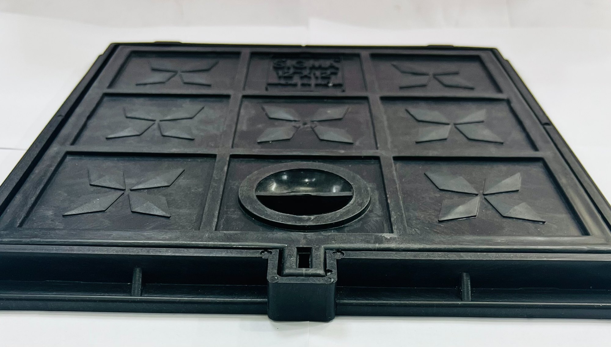 Pvc Manhole Cover - Lightweight, Corrosion-resistant And Locking Mechanism | Custom Sizes Available, Square Shape