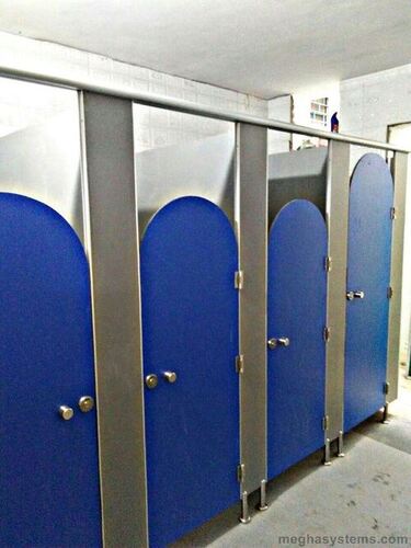 बच्चों के शौचालय के विभाजन
