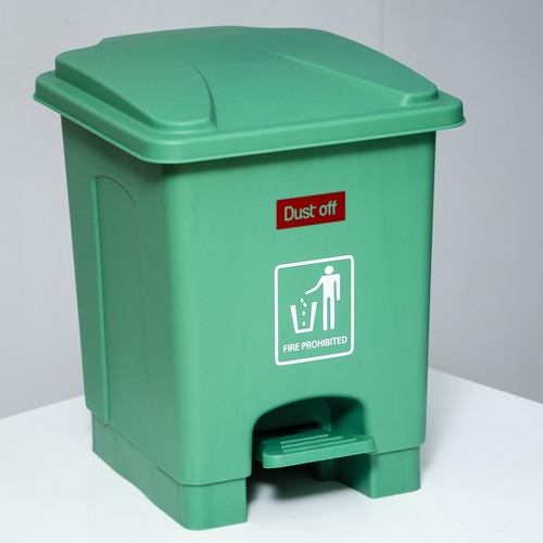 Garbage Bin With Pedal And Inner - 15l