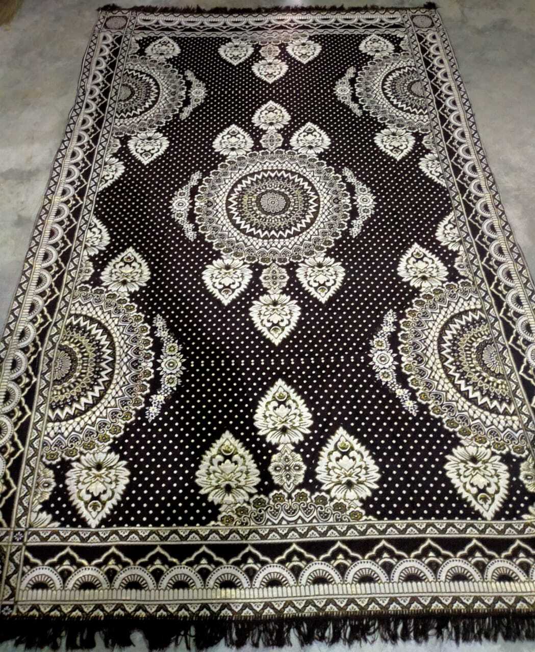 Acrylic Floor Carpet 6x9 - Advantage: Non-slip