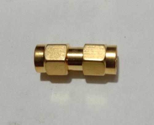 एसएमए (एम) आरपी टू एसएमए (एम) आरपी एडाप्टर 4Ghz आवेदन: आईबीएस - बीटीएस समाधान