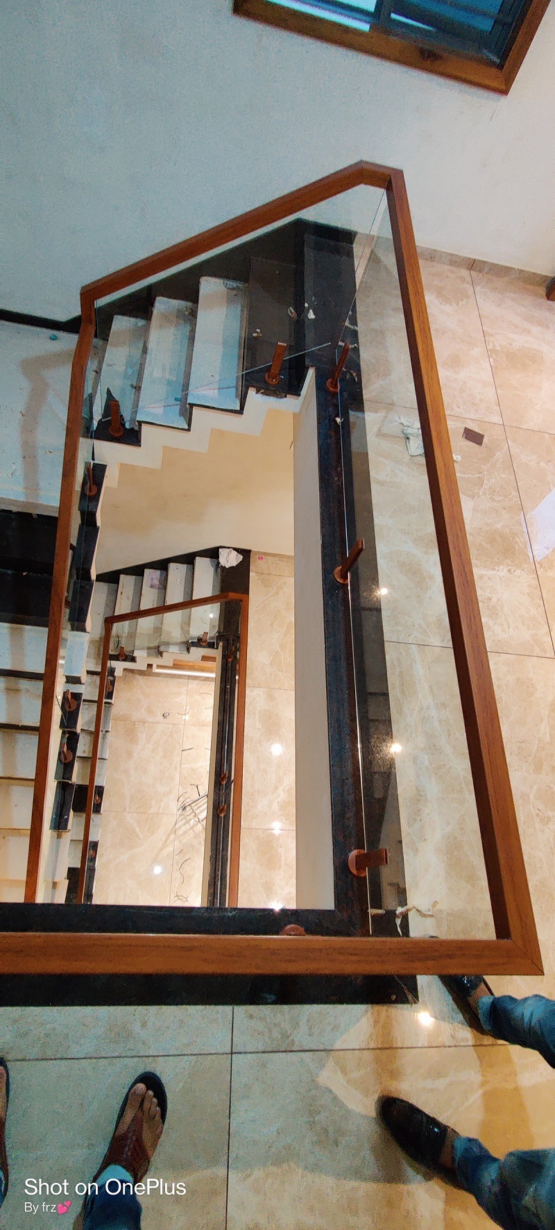 Aluminum Glass Railing Usage: Architectural Hardware