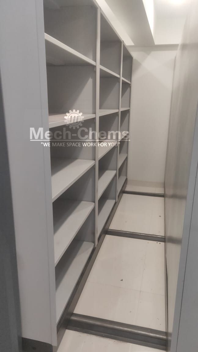 Mild Steel Mobile Compactor - Application: Commercial