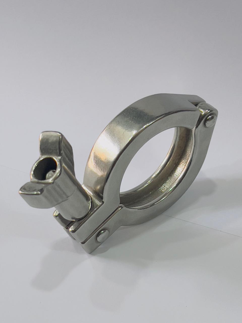 Tri Clover Clamps - Stainless Steel 202, 304l, 316l | Silver, Polished, Customized Shape For Easy Cleaning In Pharmaceuticals & Food Industries