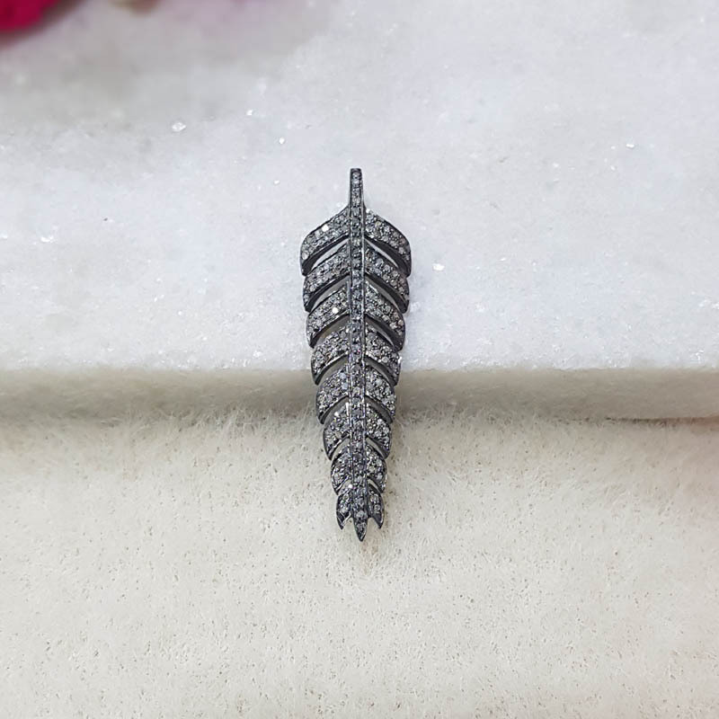 925 Starling Silver Handmade Long Pave Diamond Black Leaf Style Pendant - Gender: Unisex