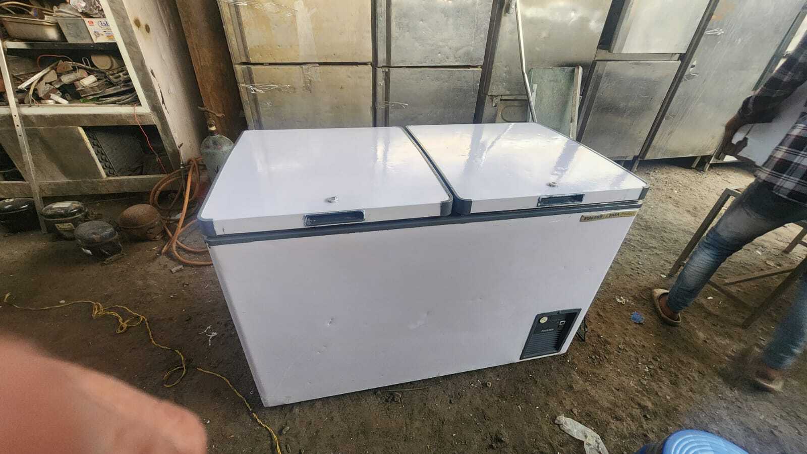 Used Deep Freezer Second Hand Deep Freezer Near Me - Color: White