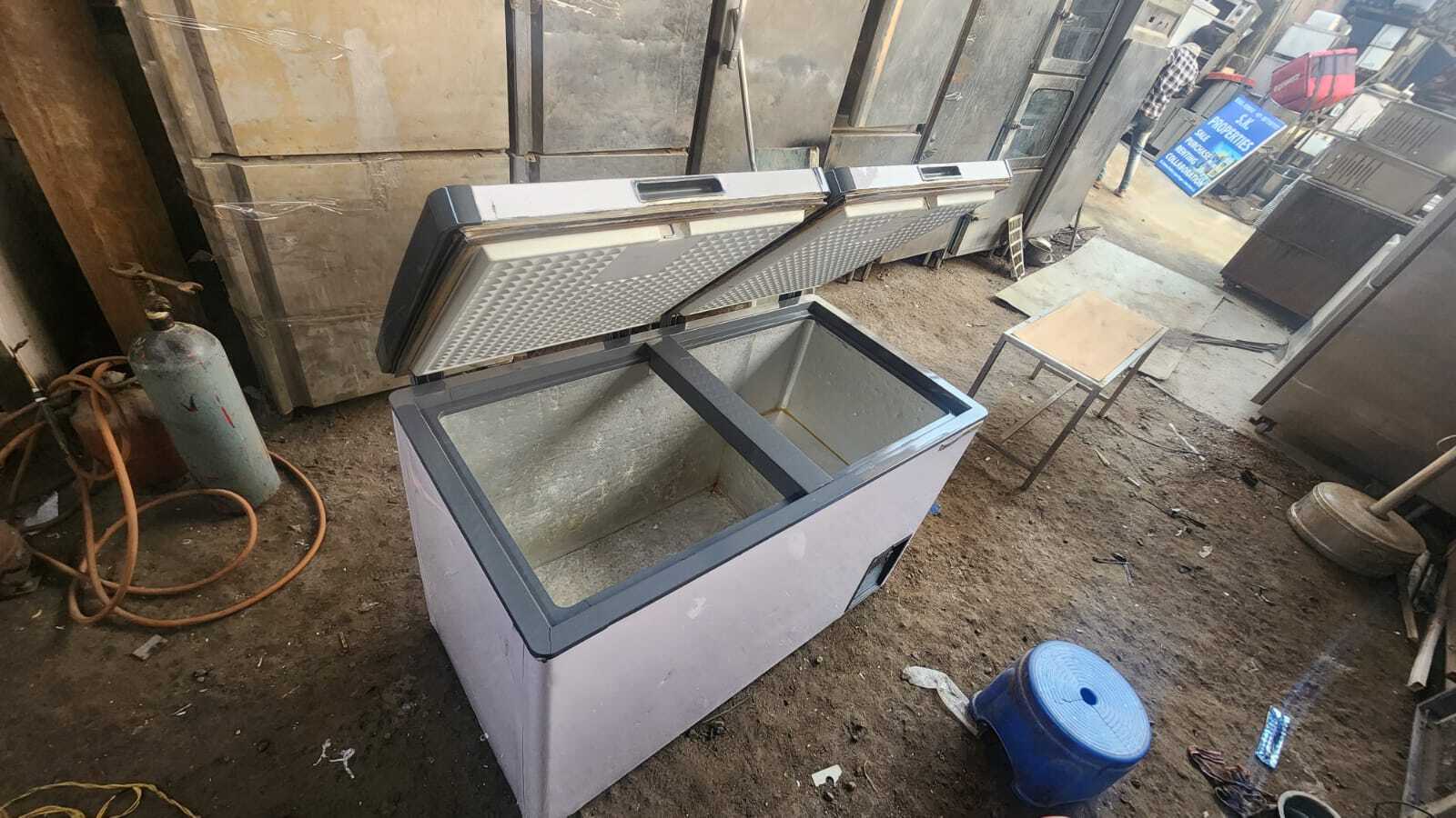 Used Deep Freezer Second Hand Deep Freezer Near Me - Color: White