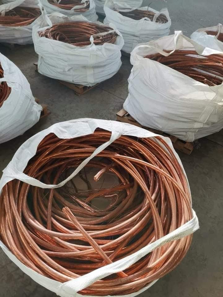 Copper Milberry Wire Scrap - 99.99% Application: Electrical Industry