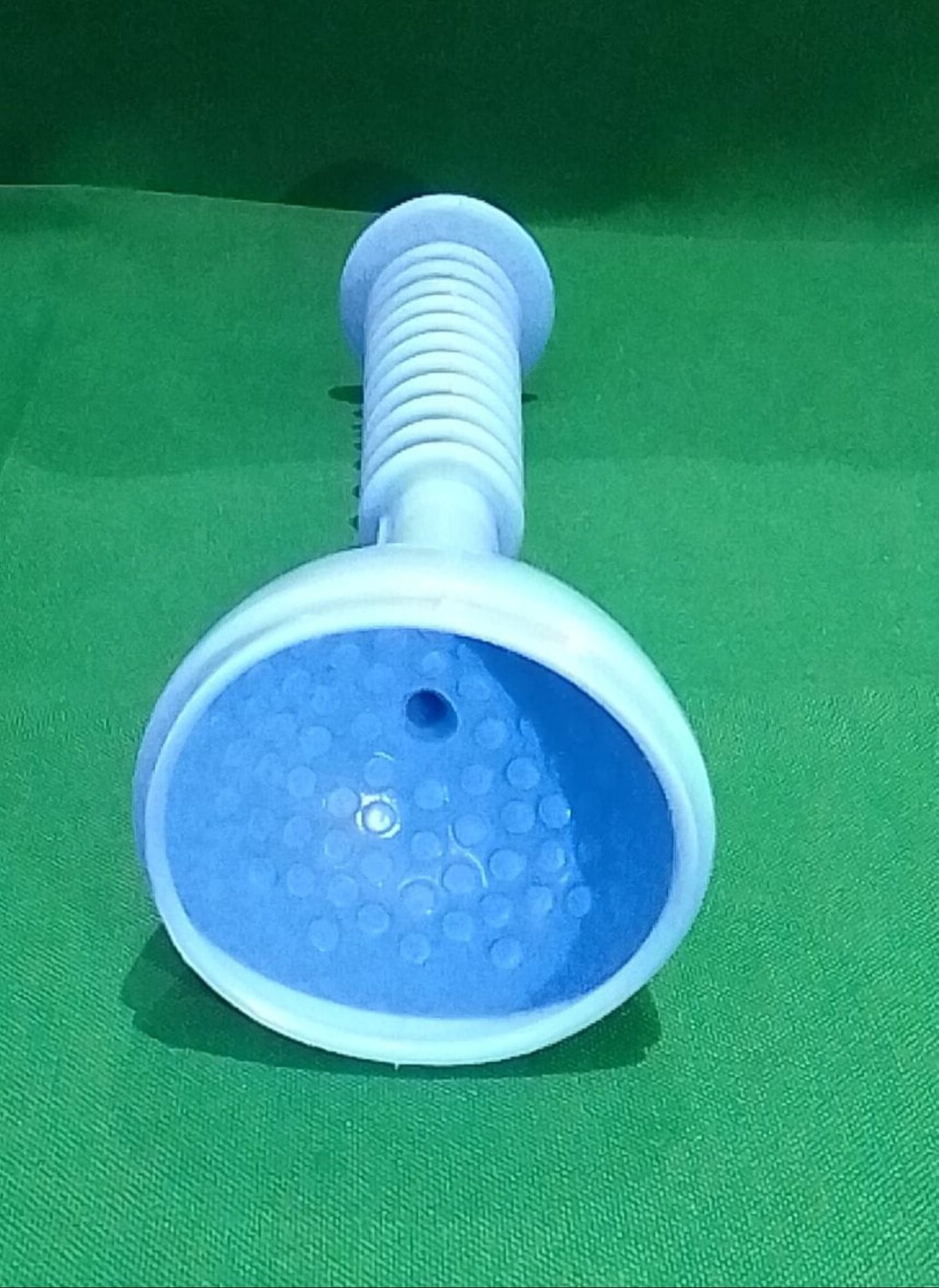 Vacuum Cuff Silicon - Color: White & Blue
