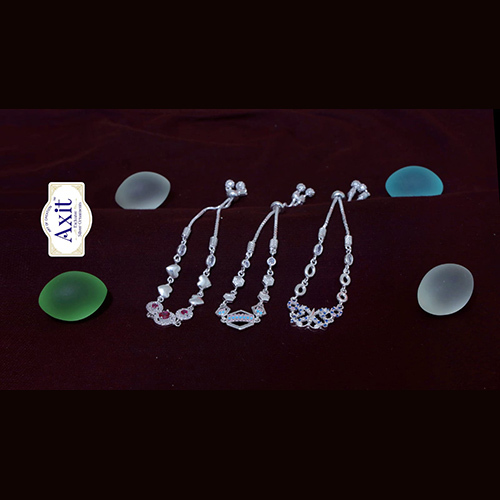 Fashion Ladies Designer Silver Bracelet