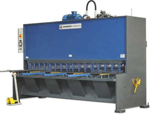 Hydraulic Shearing Machine - Mild Steel, Automatic Operation | Colour Coated, 220-380 Voltage, Warranty Included