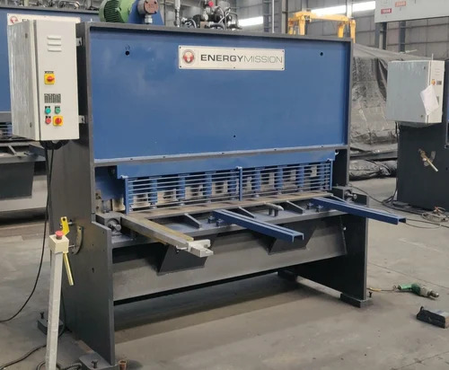 हाइड्रोलिक गिलोटीन शीयर मशीन