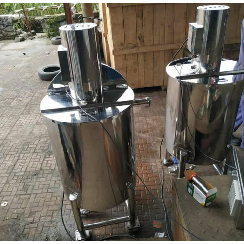 स्टेनलेस स्टील टॉयलेट क्लीनर मिक्सिंग टैंक
