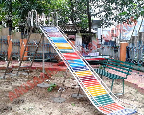 Roller Slide - Age Group: 3 - 12 Years