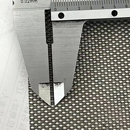 Titanium Mesh By Baoji Zhongxinbao Metal Materials Co., Ltd.