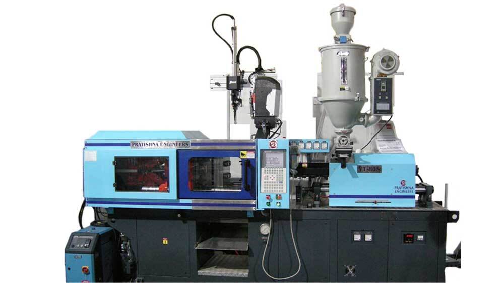Toggle Molding Machine - Stainless Steel Alloy, Multi Color | Automatic Operation, Computerized Efficiency, 220-440 Volt Voltage, 1 Year Warranty