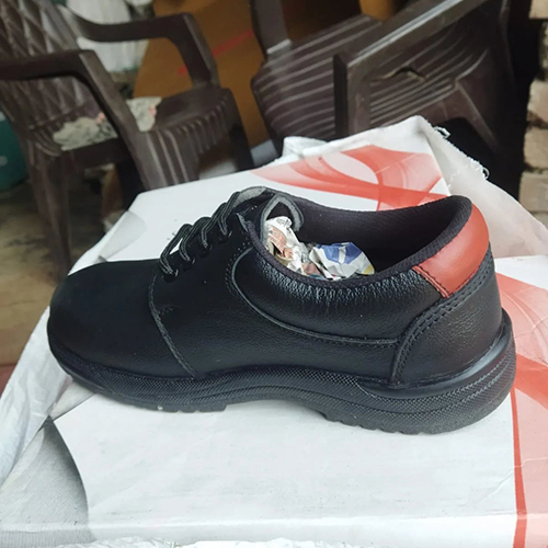 Black Pvc Safety Shoes