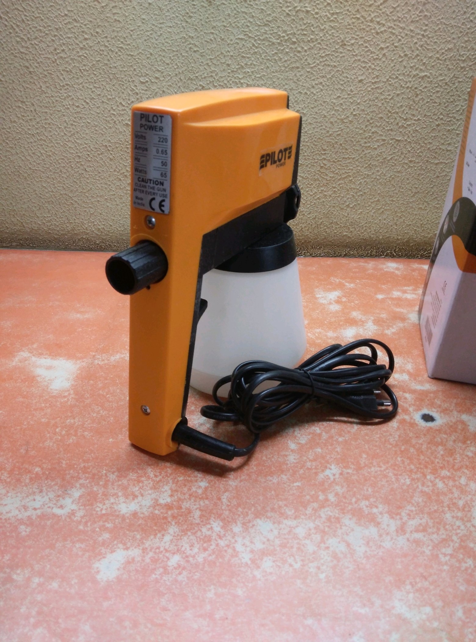Pilot Electric Airless Spray Gun E-88 - Height: 24 Centimeter (Cm)