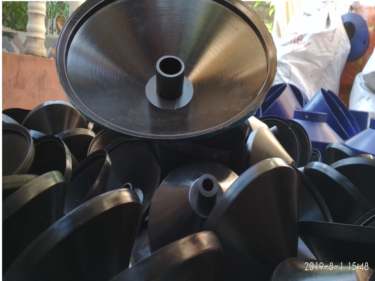 Plastic Funnels - Plastic, Variable Height & Diameter, Black | Lightweight, Spill-proof, Durable, Easy To Clean, Versatile Design