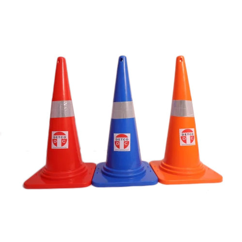 प्लास्टिक ट्रैफिक कोन