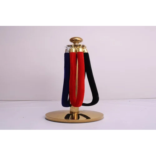 रस्सी के साथ क्यू प्रबंधक