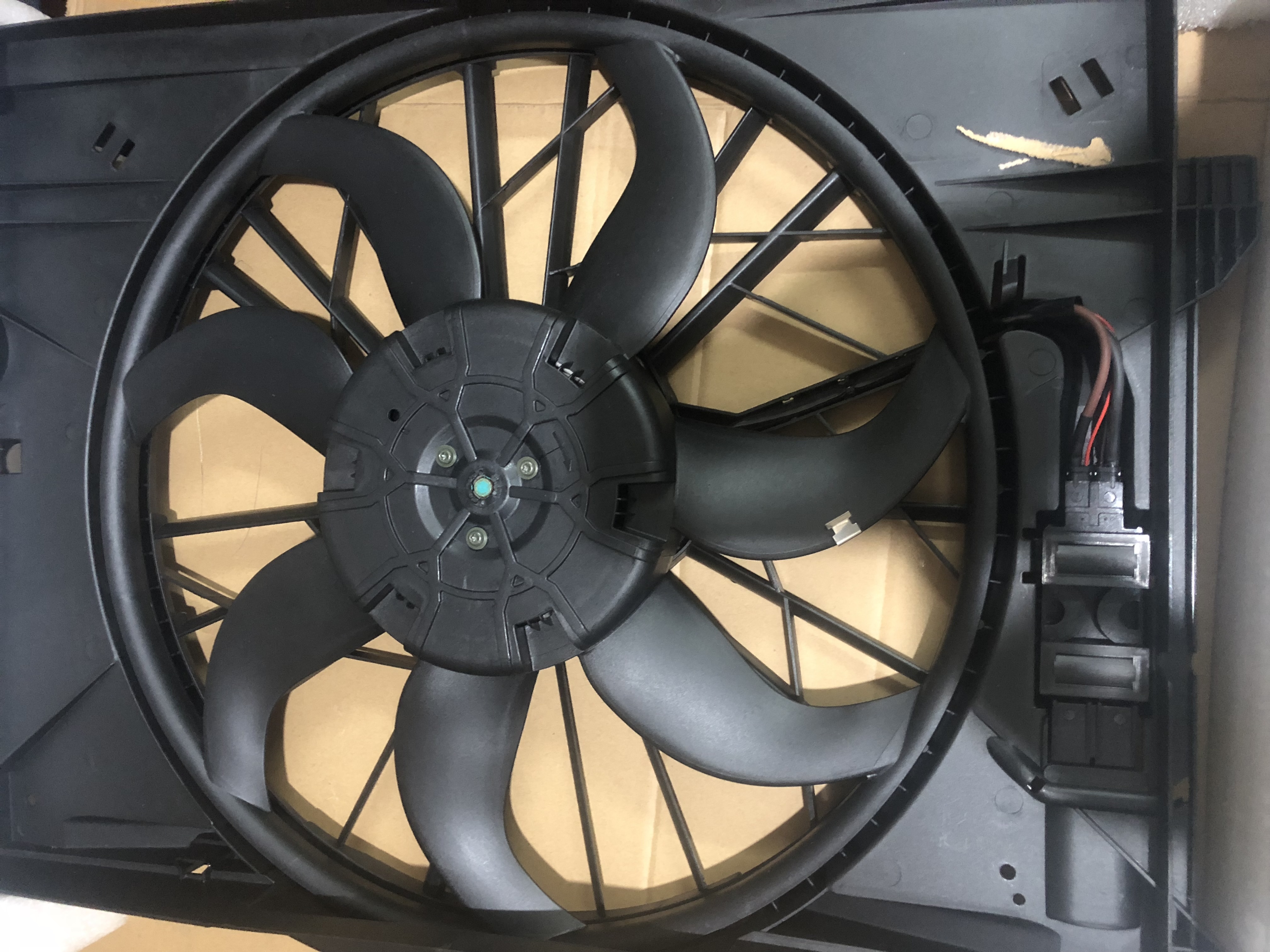 Audi A4 A6 A8 Radiator Fan Assembly For Use In: Automobile Industry