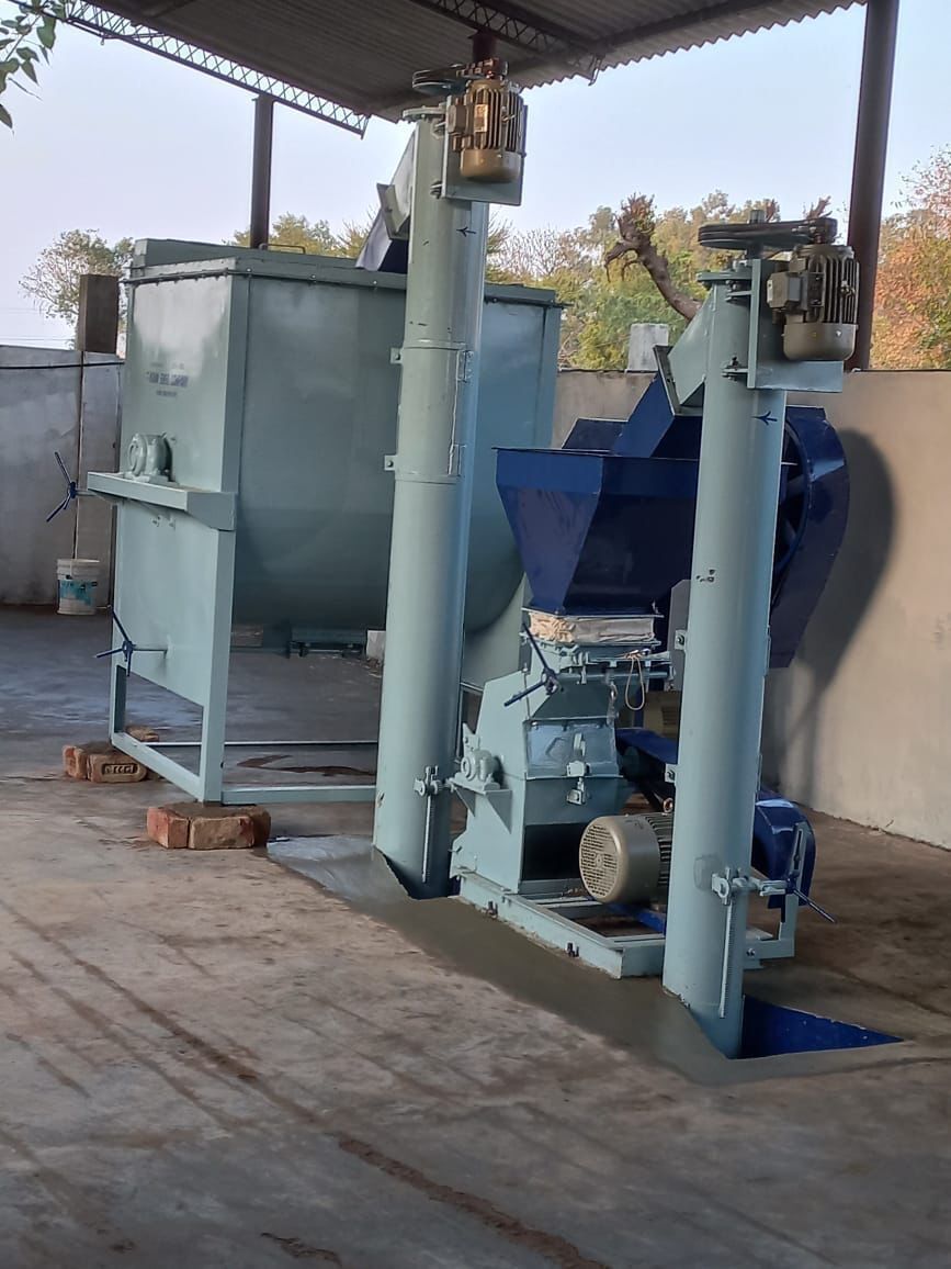 Poultry Feed Machine