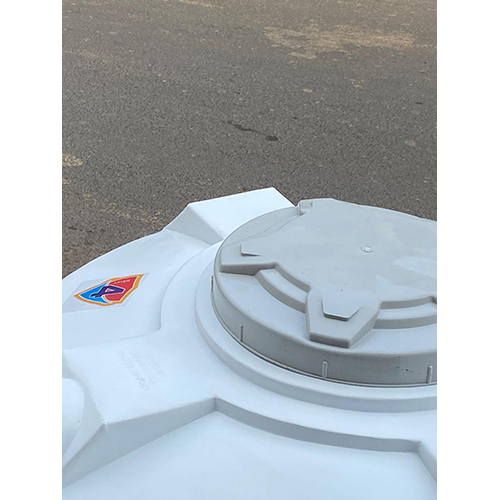 Triple Layer Water Tank - Abs Plastic, Customized Size | Industrial Grade, Available In Various Colors