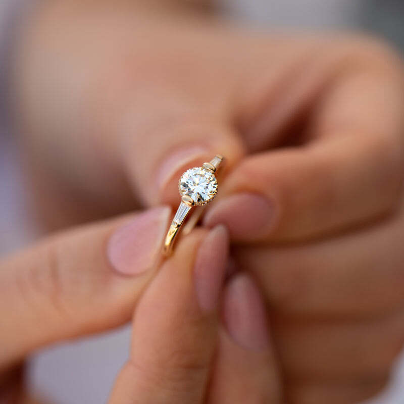 1ct Round Lab Grown Brilliant Cut Engagement Ring With A Pave Diamond Halo Ring - Diamond Carat Weight: 1.00 Carat