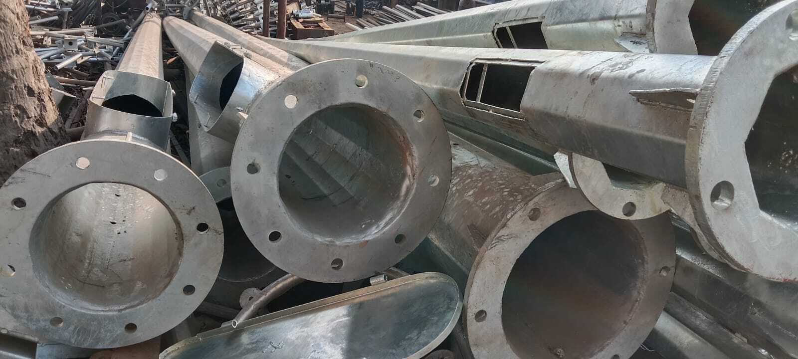 High Mast Lighting Pole - Hot Dip Galvanized 20 Mtr Length Silver Color | Optimal Weight Minimal Maintenance Brilliant Durability