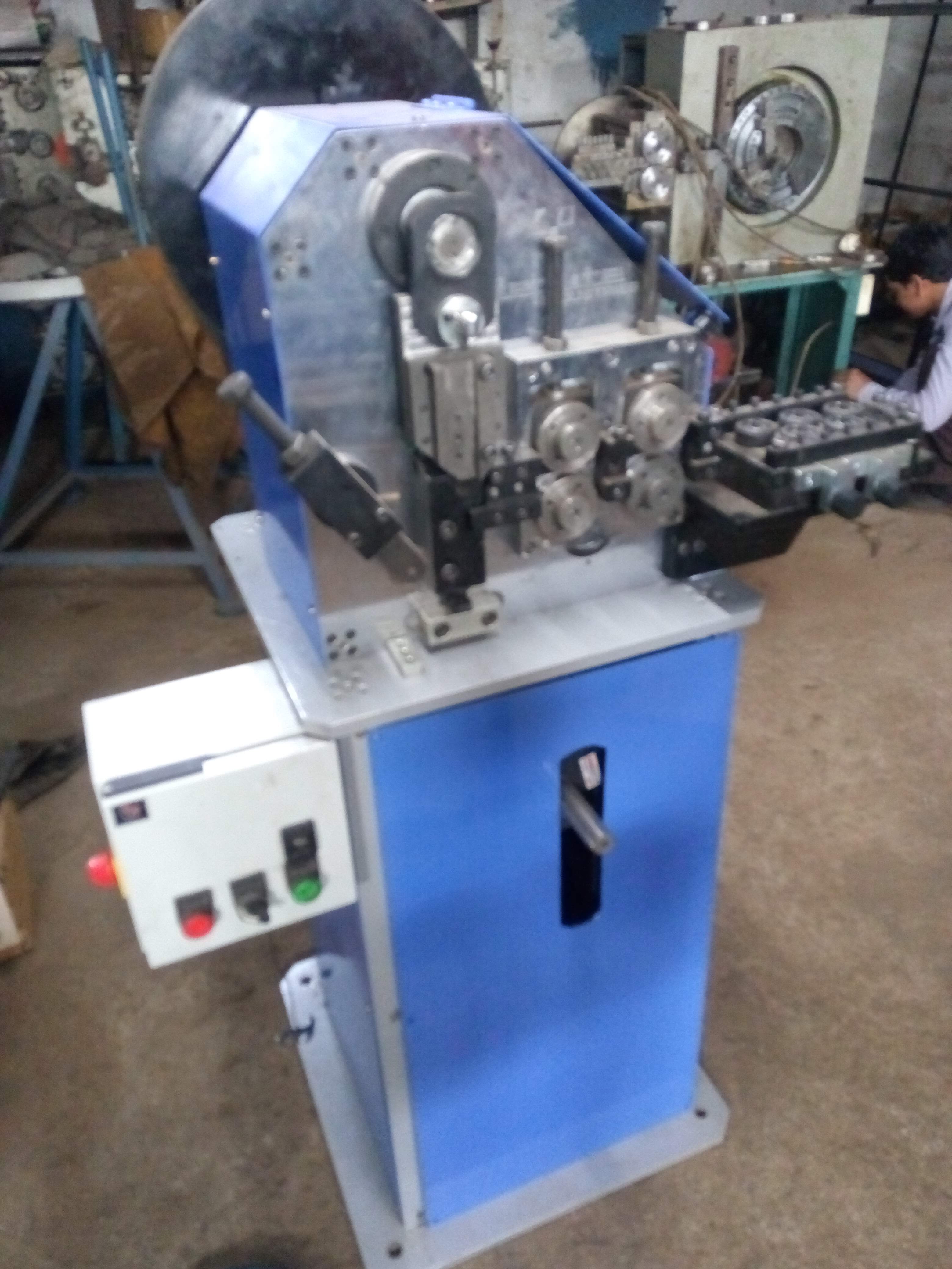 Semi Automatic Rsw-15 Spring Washer Making Machine M6-m10